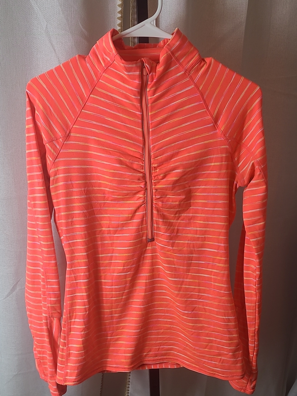 Athleta Striped Elite 1/2 Half Zip Pullover Size Small